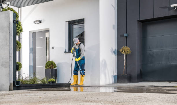 Best Pool Deck Cleaning  in Greenfield, MO